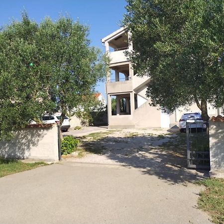Apartman Kristina Sa Dvije Sobe Биоград на Мору Екстериор снимка