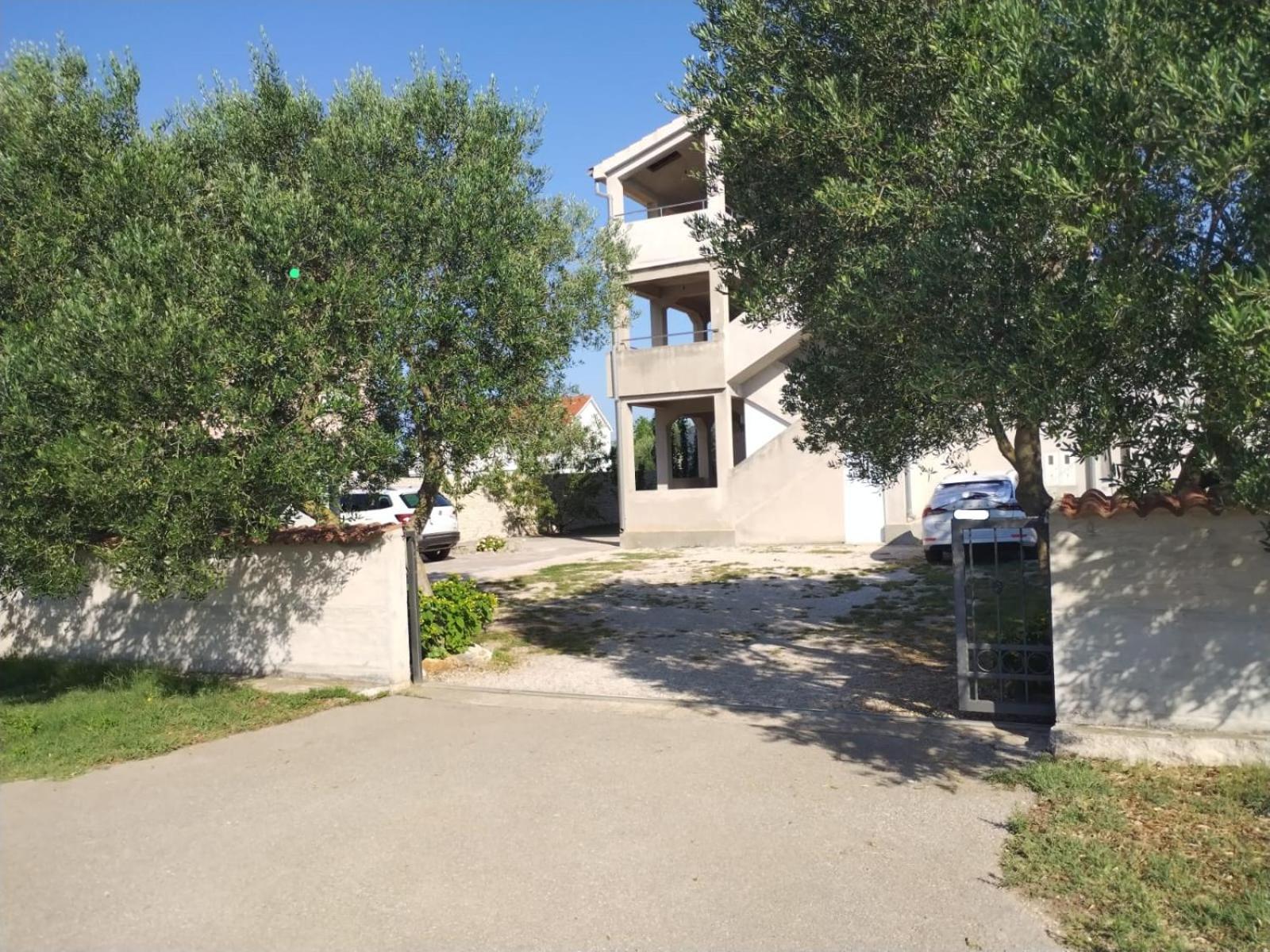 Apartman Kristina Sa Dvije Sobe Биоград на Мору Екстериор снимка